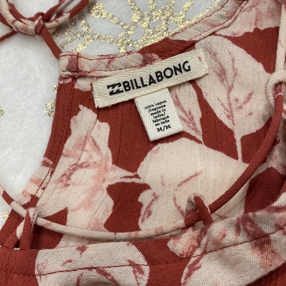 New Billabong Winding Roads Red Floral Print Top Blouse with Elastic Wrists !! - Picture 5 of 9